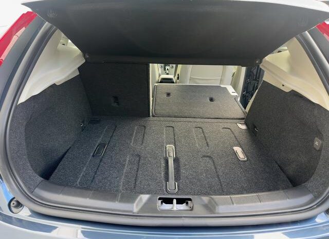 2020 Volvo V40 For Sale in Kenya full