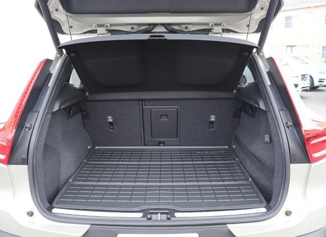 2018 Volvo XC40 For Sale in Kenya full