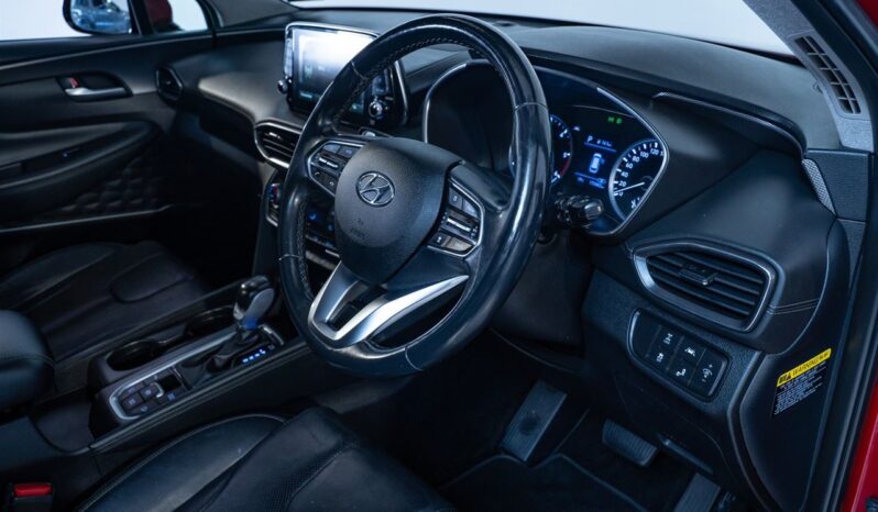 2018 Hyundai Santa Fe For Sale in Kenya full