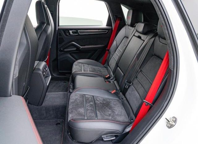 2020 Porsche Cayenne For Sale in Kenya full