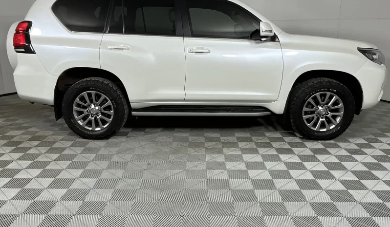 Toyota Prado VX-L 3.0d Auto 2018 For Sale/Price In Kenya full