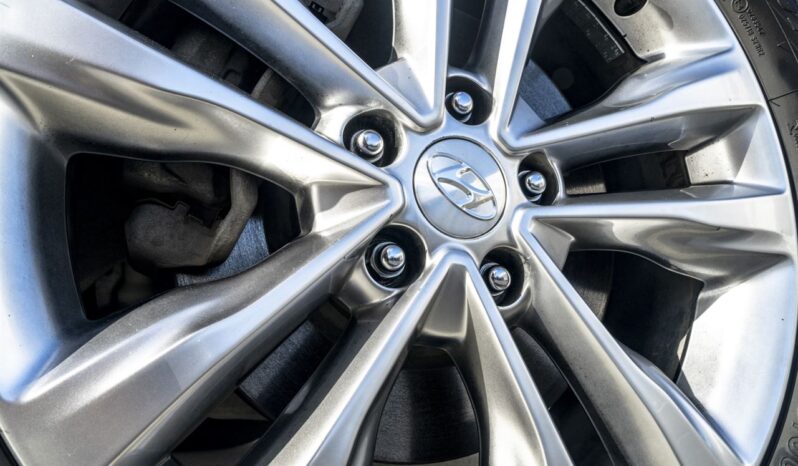 2018 Hyundai Santa Fe For Sale in Kenya full