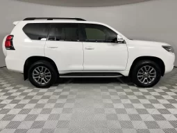 2018 Toyota Prado VX-L 3.0d For Sale In Kenya full