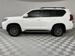 2018 Toyota Prado VX-L 3.0d For Sale In Kenya full