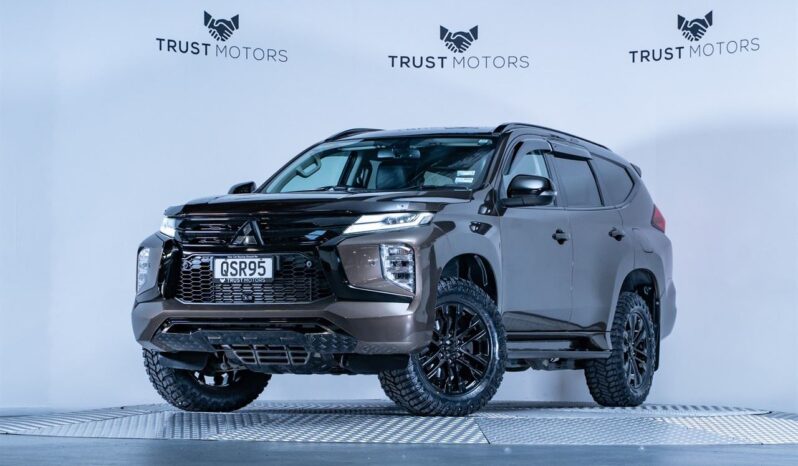 2020 Mitsubishi Pajero Sport For Sale in Kenya full