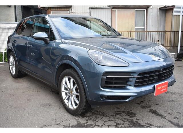 2018 Porsche Cayenne For Sale in Kenya full