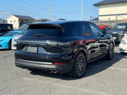 2019 Porsche Cayenne For Sale in Kenya full