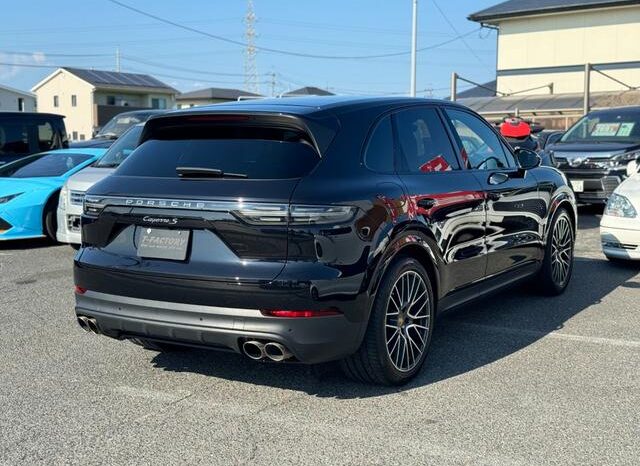 2019 Porsche Cayenne For Sale in Kenya full