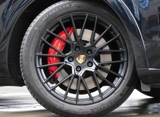 2020 Porsche Cayenne For Sale in Kenya full