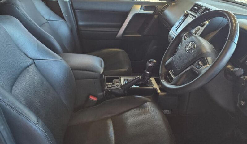 Toyota Land Cruiser Prado VX  2018 For Sale in Kenya full