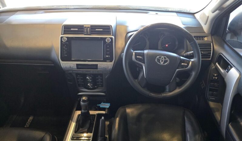 Toyota Land Cruiser Prado VX  2018 For Sale in Kenya full