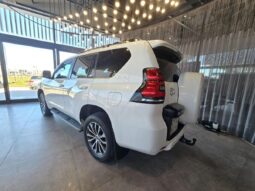 Toyota Land Cruiser Prado VX  2018 For Sale in Kenya full