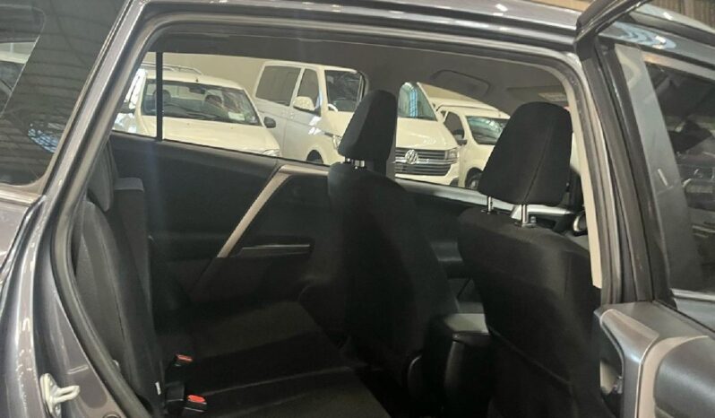 2018 Toyota RAV4 2.2 D GX For Sale In Kenya full