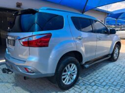 2019 Isuzu Mu-x 3.0 4×4 Auto For Sale in Kenya full