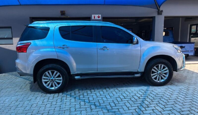 2019 Isuzu Mu-x 3.0 4×4 Auto For Sale in Kenya full