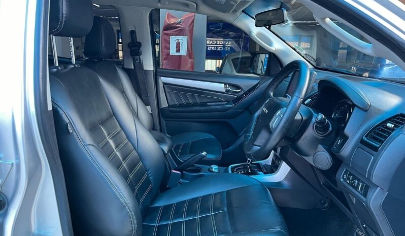 2019 Isuzu Mu-x 3.0 4×4 Auto For Sale in Kenya full