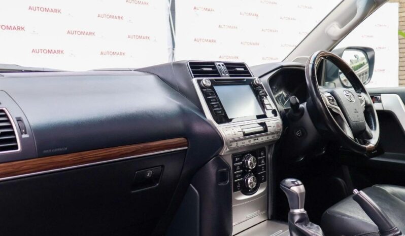 2019 Toyota Land Cruiser Prado 3.0 D VX-L For Sale in Kenya full