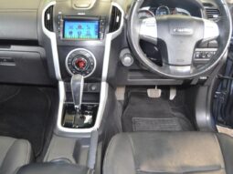 2020 Isuzu Mu-x 3.0D Auto For Sale in Kenya full