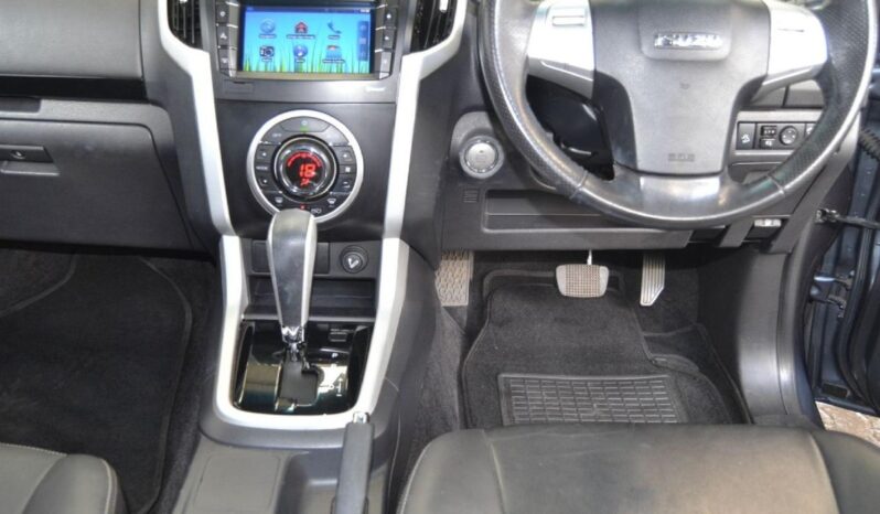 2020 Isuzu Mu-x 3.0D Auto For Sale in Kenya full