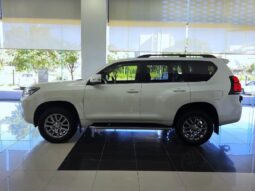 2020 Toyota Land Cruiser Prado 3.0 D VX-L Auto For Sale In Kenya full