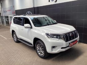 2020 Toyota Land Cruiser Prado 3.0 D VX-L Price/For Sale in Kenya
