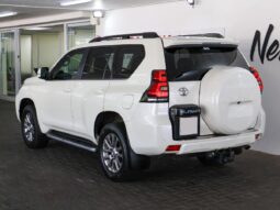 2020 Toyota Land Cruiser Prado 4.0 V6 VX-L Auto For Sale In Nairobi full
