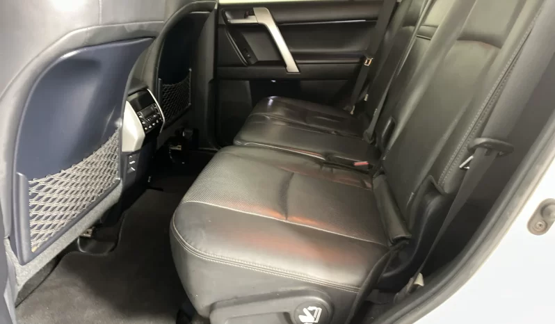 2020 Toyota Prado Vx-L 2.8gd Auto For Sale in Nairobi full