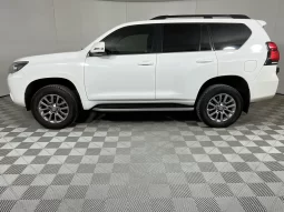 2020 Toyota Prado Vx-L 2.8gd Auto For Sale in Nairobi full