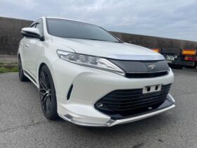 2020 Toyota Harrier For Sale in Kenya
