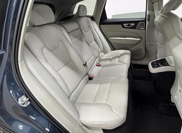 2019 Volvo XC60 For Sale in Kenya full