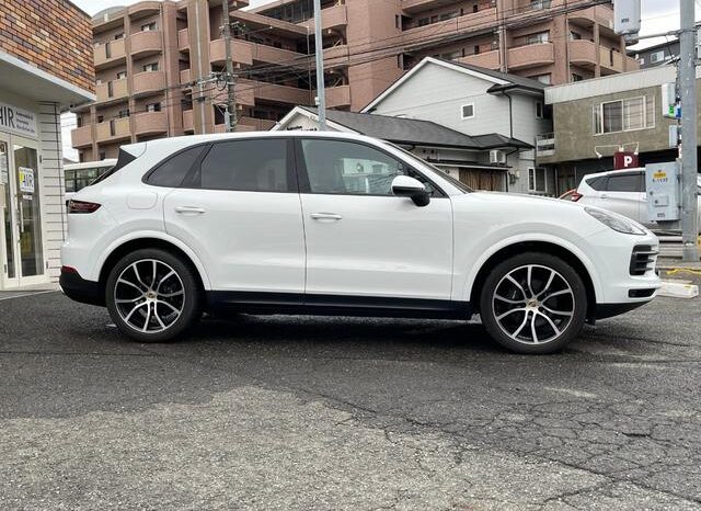 2019 Porsche Cayenne For Sale in Kenya full