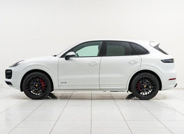 2020 Porsche Cayenne For Sale in Kenya full