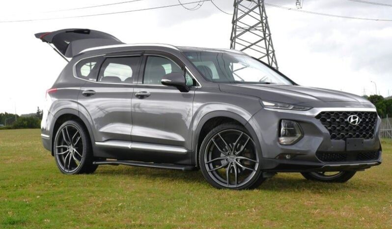 2019 Hyundai Santa Fe For Sale in Kenya full