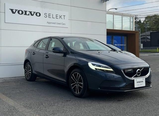 2020 Volvo V40 For Sale in Kenya full