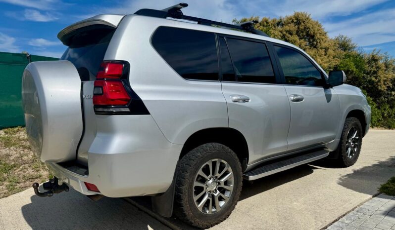 Buy/Import 2018 Toyota Land Cruiser Prado VX-L to Kenya full