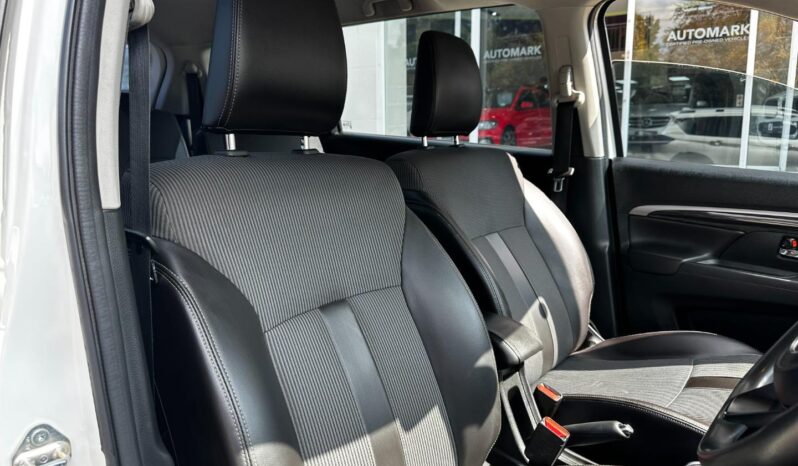 2024 Suzuki XL6 1.5 GL Auto For Sale in Kenya full