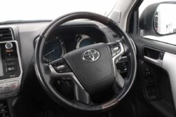 2019 Toyota Land Cruiser Prado 4.0 VX-L For Sale In Nairobi Kenya full