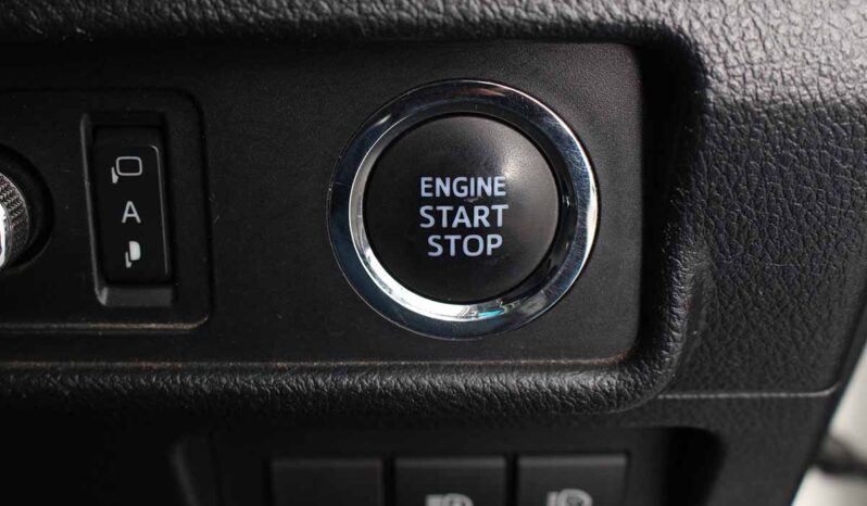 2019 Toyota Land Cruiser Prado 4.0 VX-L For Sale In Nairobi Kenya full