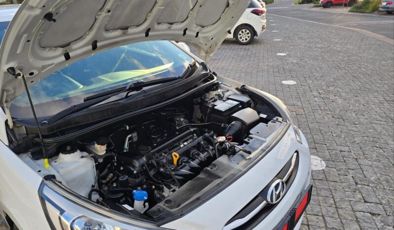 2018 Hyundai Accent Sedan 1.6 Fluid Auto For Sale In Kenya full