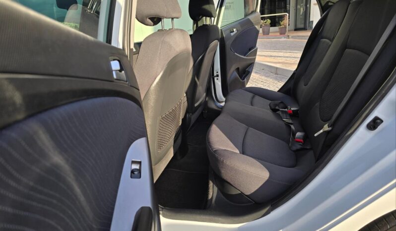 2018 Hyundai Accent Sedan 1.6 Fluid Auto For Sale In Kenya full