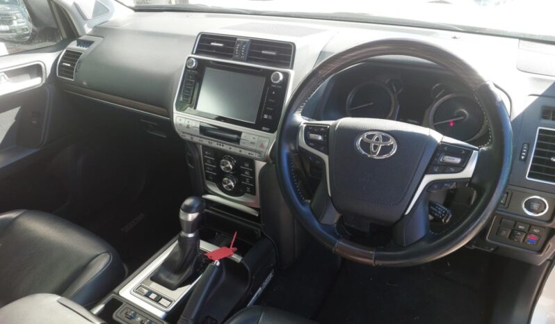 2019 Toyota Land Cruiser Prado 3.0DT VX-L For Sale In Kiambu Kenya full