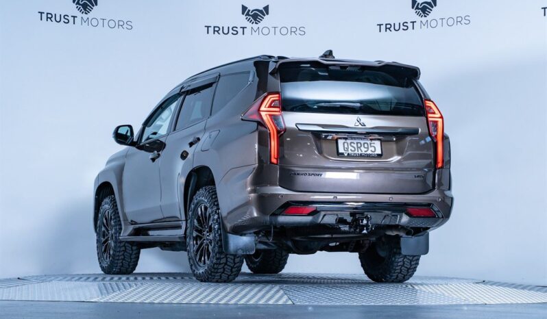 2020 Mitsubishi Pajero Sport For Sale in Kenya full