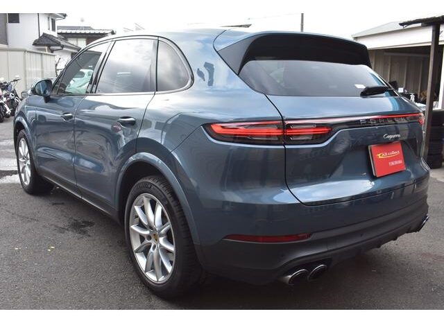 2018 Porsche Cayenne For Sale in Kenya full