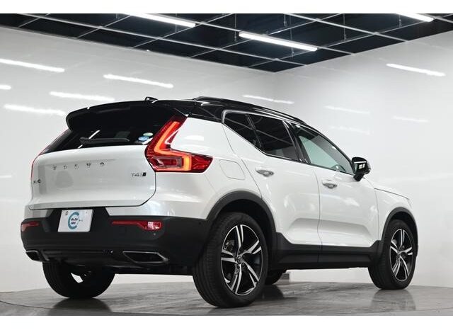 2019 Volvo XC40 For Sale in Kenya full