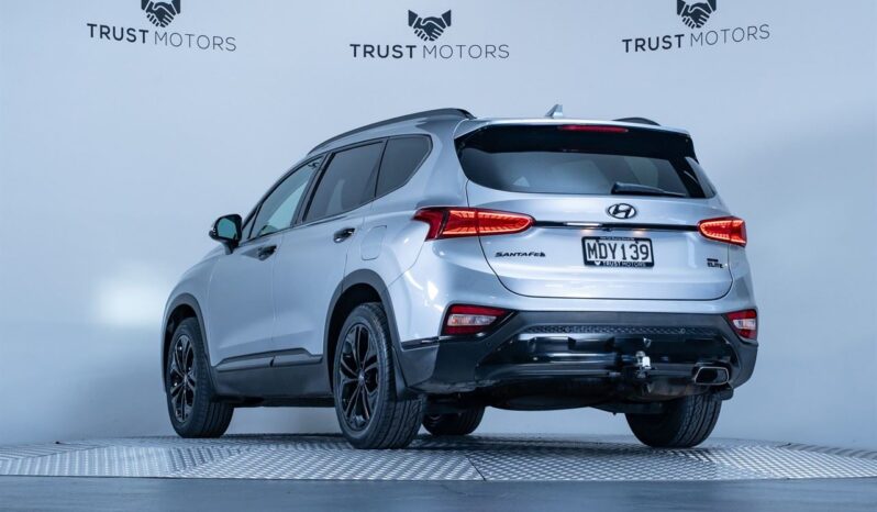 2019 Hyundai Santa Fe For Sale in Kenya full