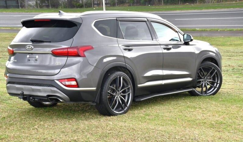 2019 Hyundai Santa Fe For Sale in Kenya full
