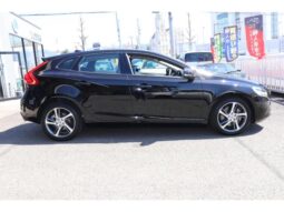 2018 Volvo V40 For Sale in Kenya full