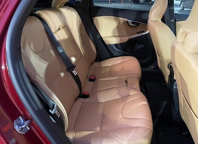 2018 Volvo V40 For Sale in Kenya full