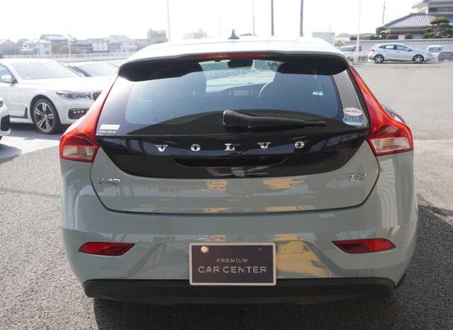 2019 Volvo V40 For Sale in Kenya full