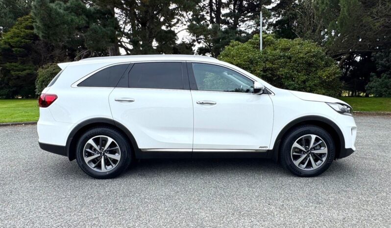 2020 Kia Sorento For Sale in Kenya full